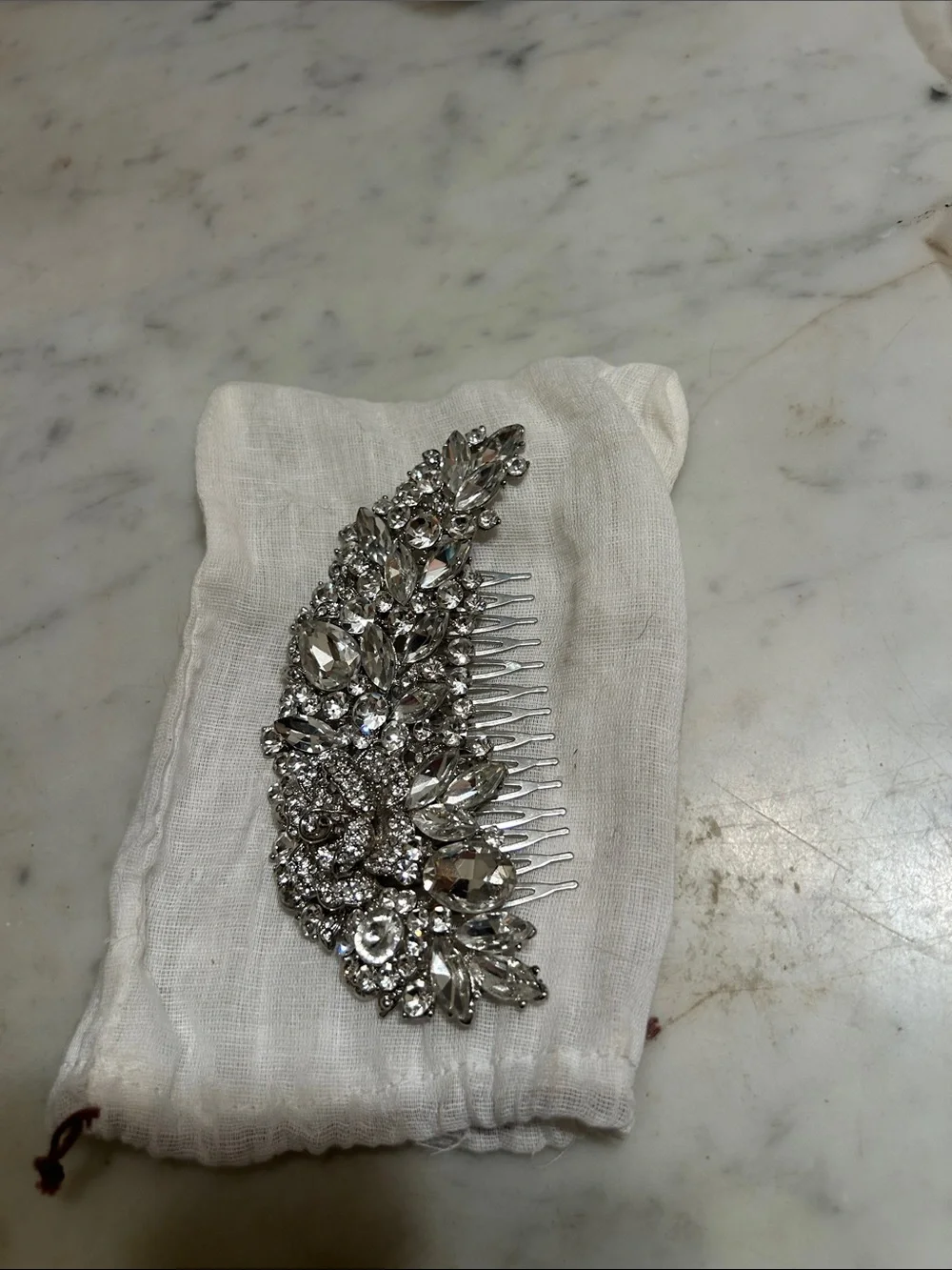 Silver Crystal Bridal Hair Comb - Elegant Women’s Accessory new
